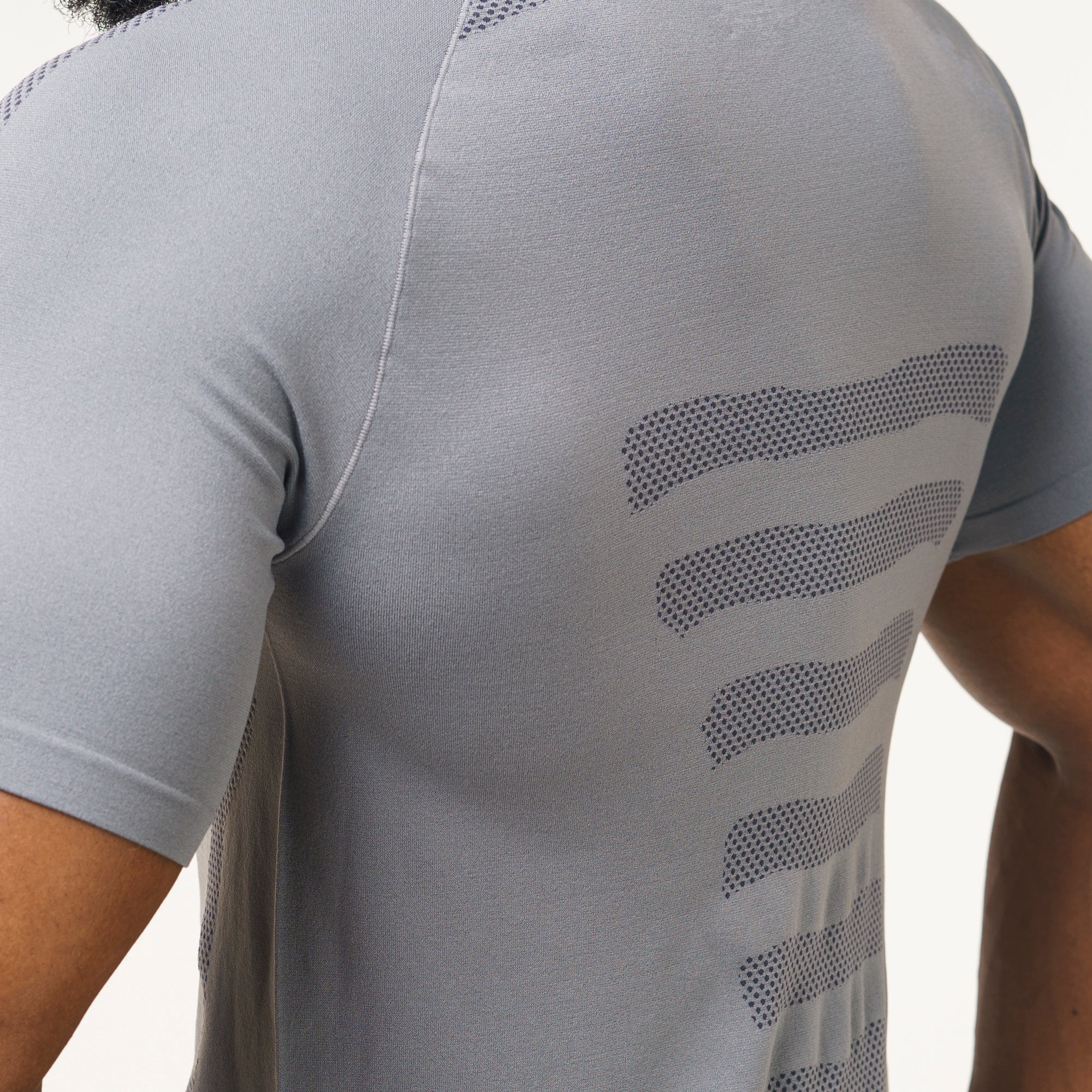Camiseta Apex Dry Core Cinza - Sem Costura - Image 8