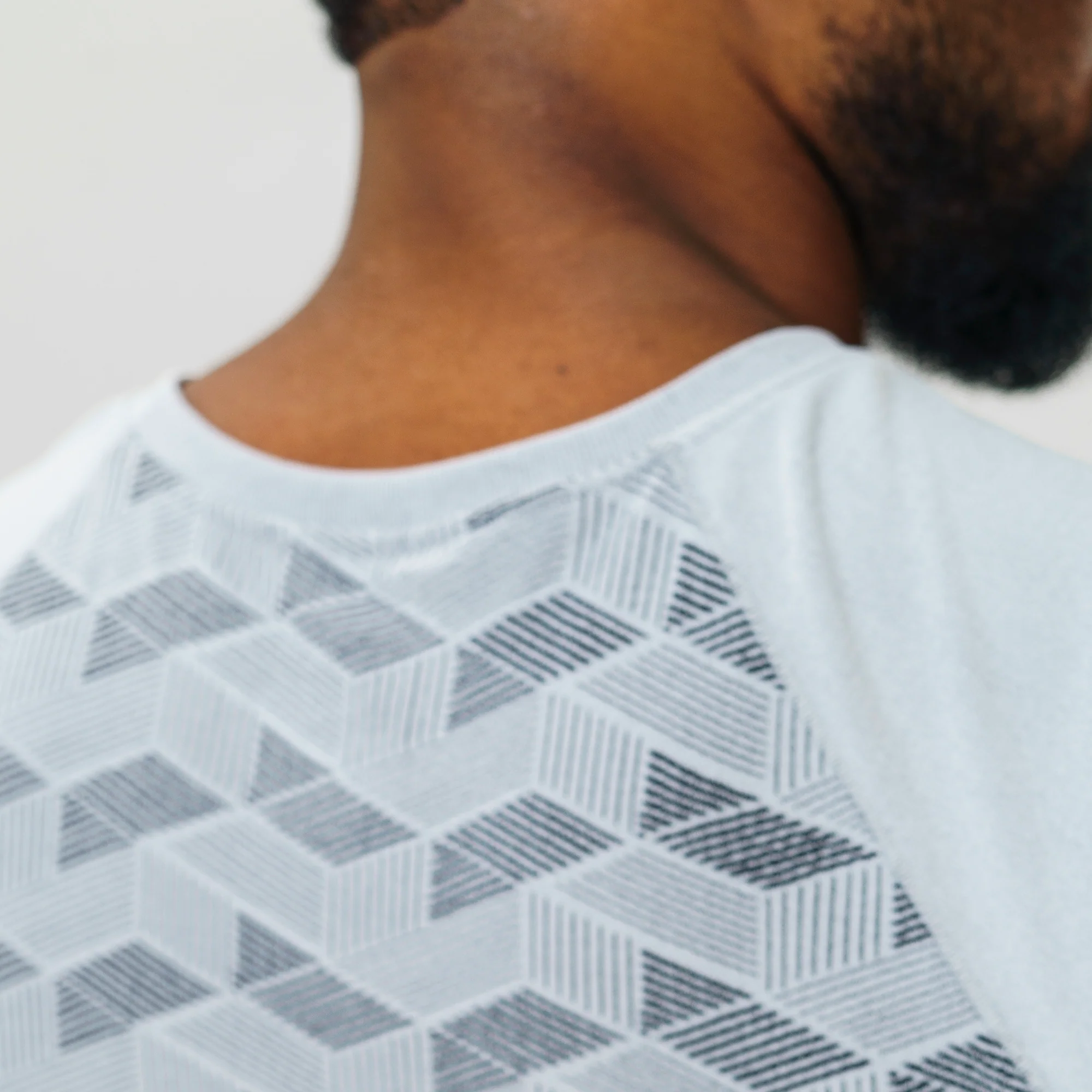 Camiseta Apex Dry Holographic Cinza Gelo - Sem Costura - Image 11