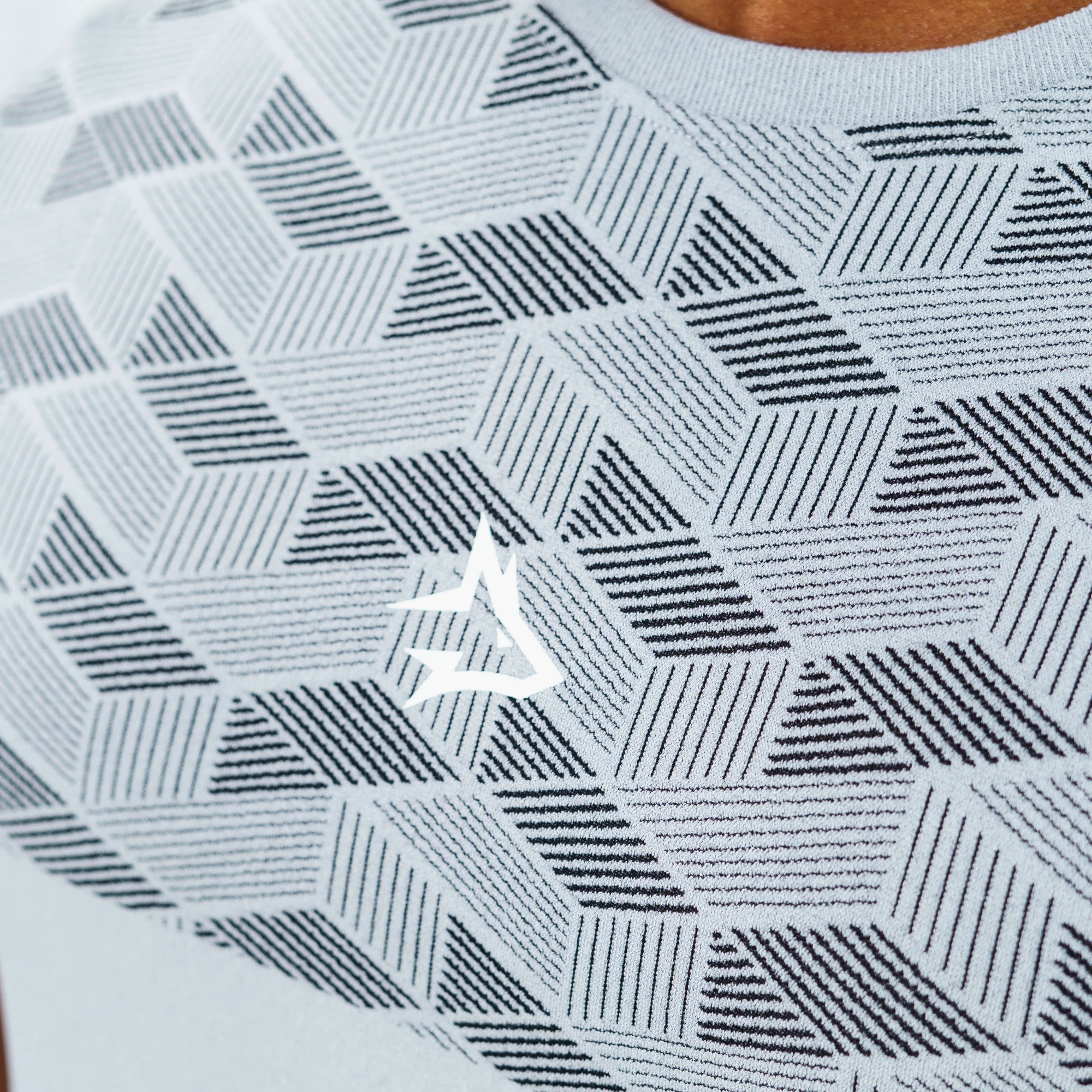 Camiseta Apex Dry Holographic Cinza Gelo - Sem Costura - Image 2