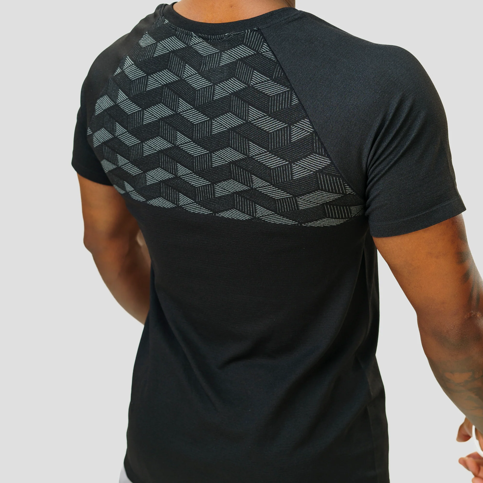 Camiseta Apex Dry Holographic Preto - Sem Costura - Image 11