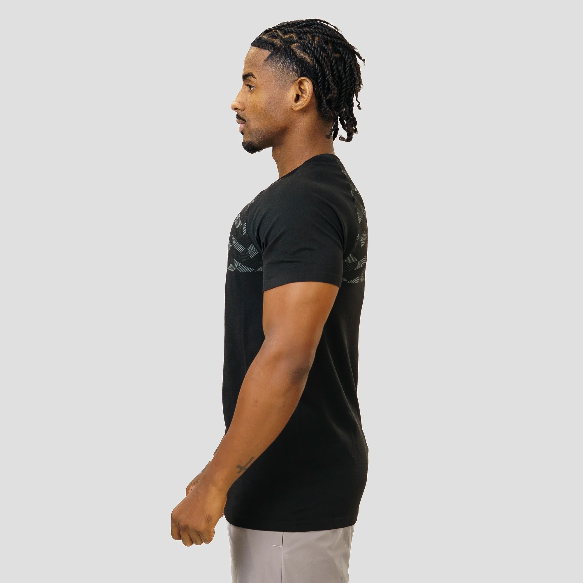Camiseta Apex Dry Holographic Preto - Sem Costura - Image 4