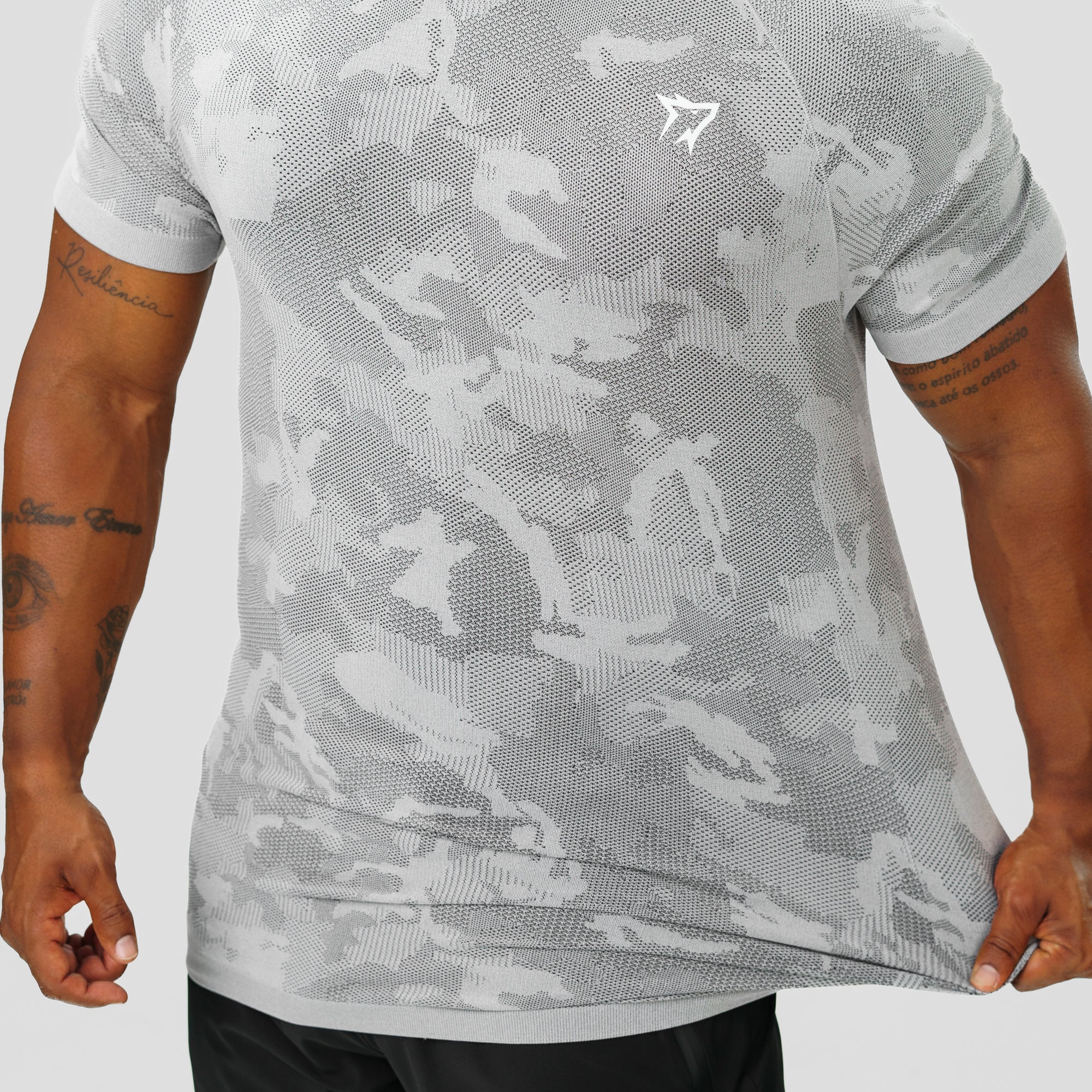 Camiseta Apex Dry New Lupus Cinza Gelo - Sem Costura - Image 4