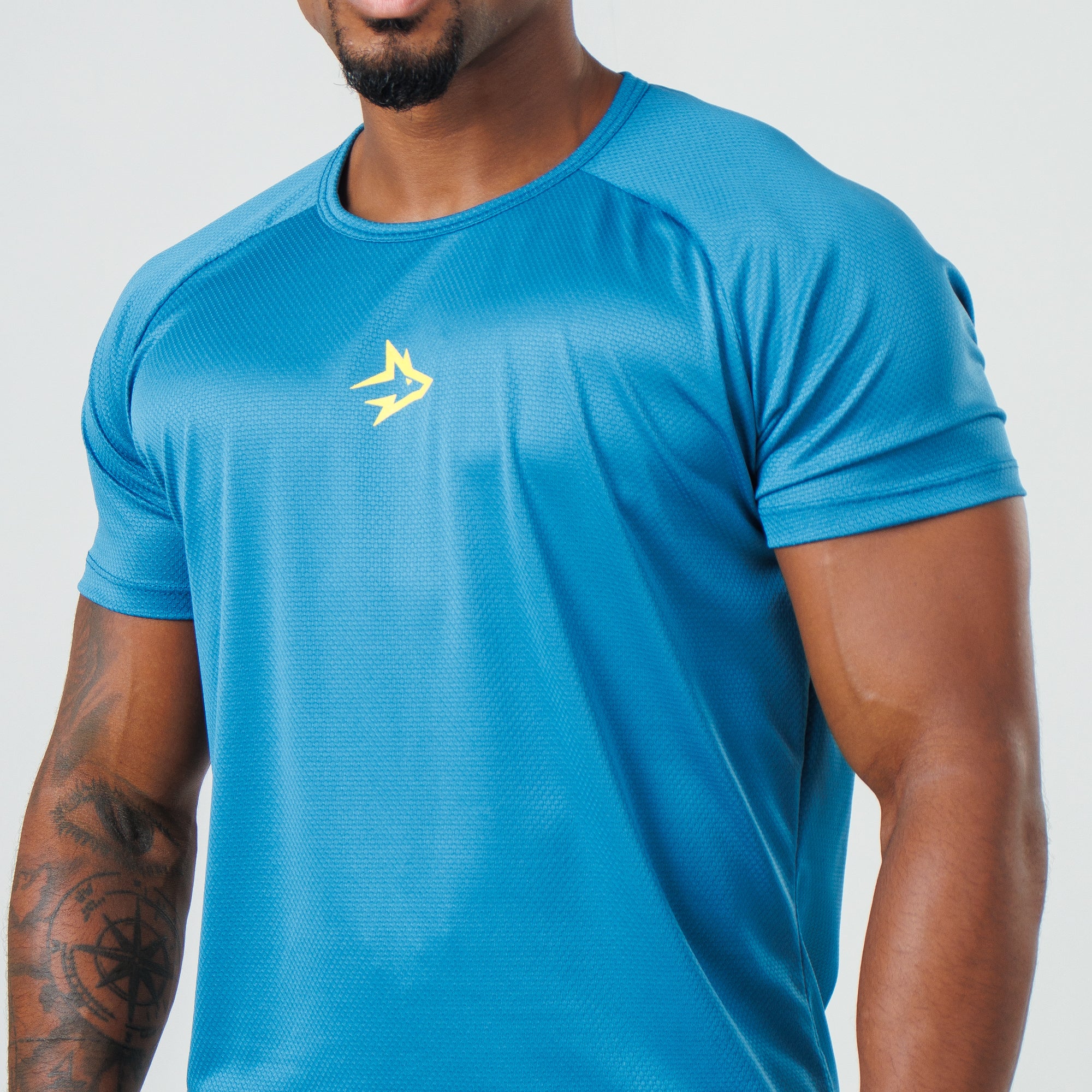 Camiseta Dry Fit Middle Lupus Azul Safira - Image 4