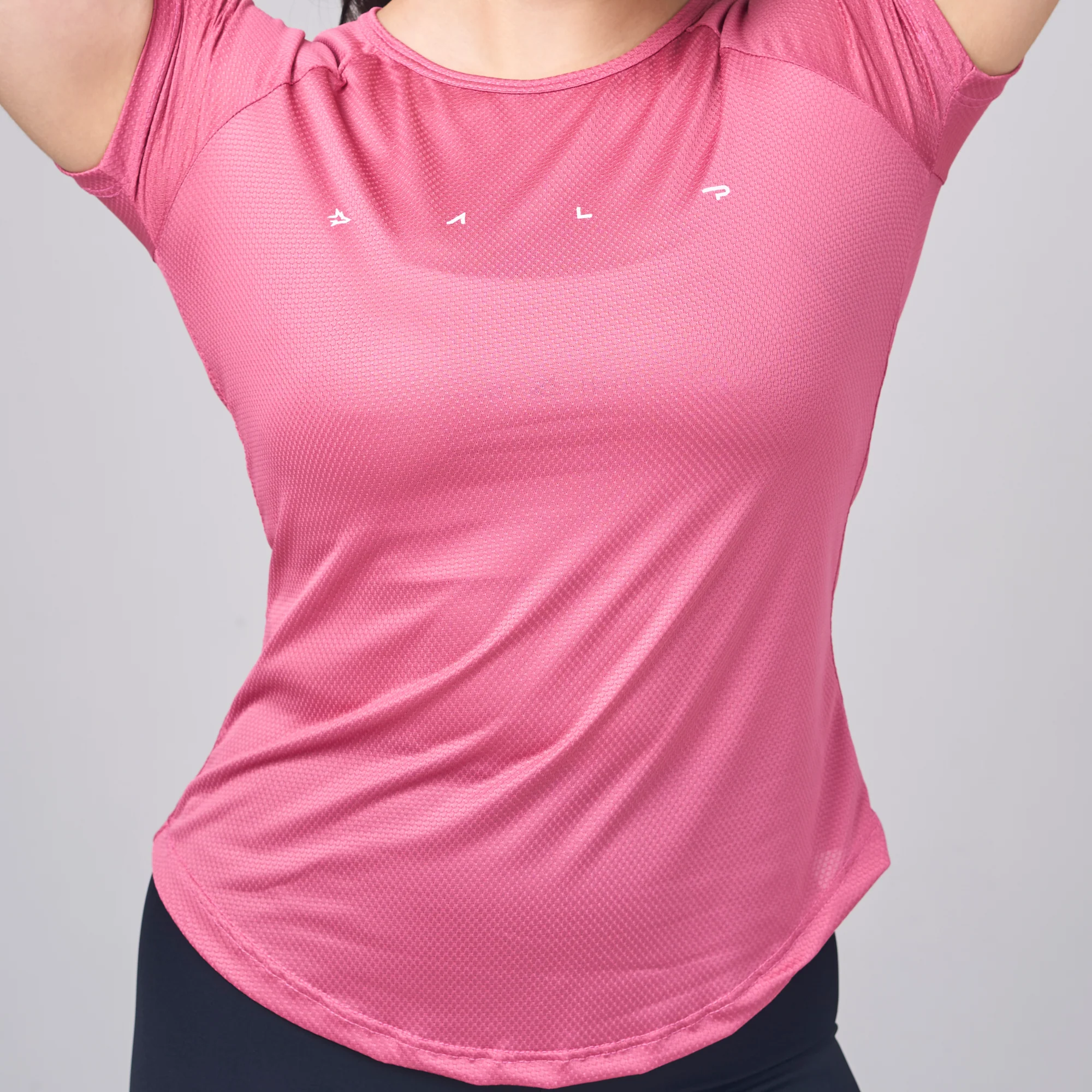Camiseta Feminina Dry Fit Light Lupus Rosa Rouge - Image 4