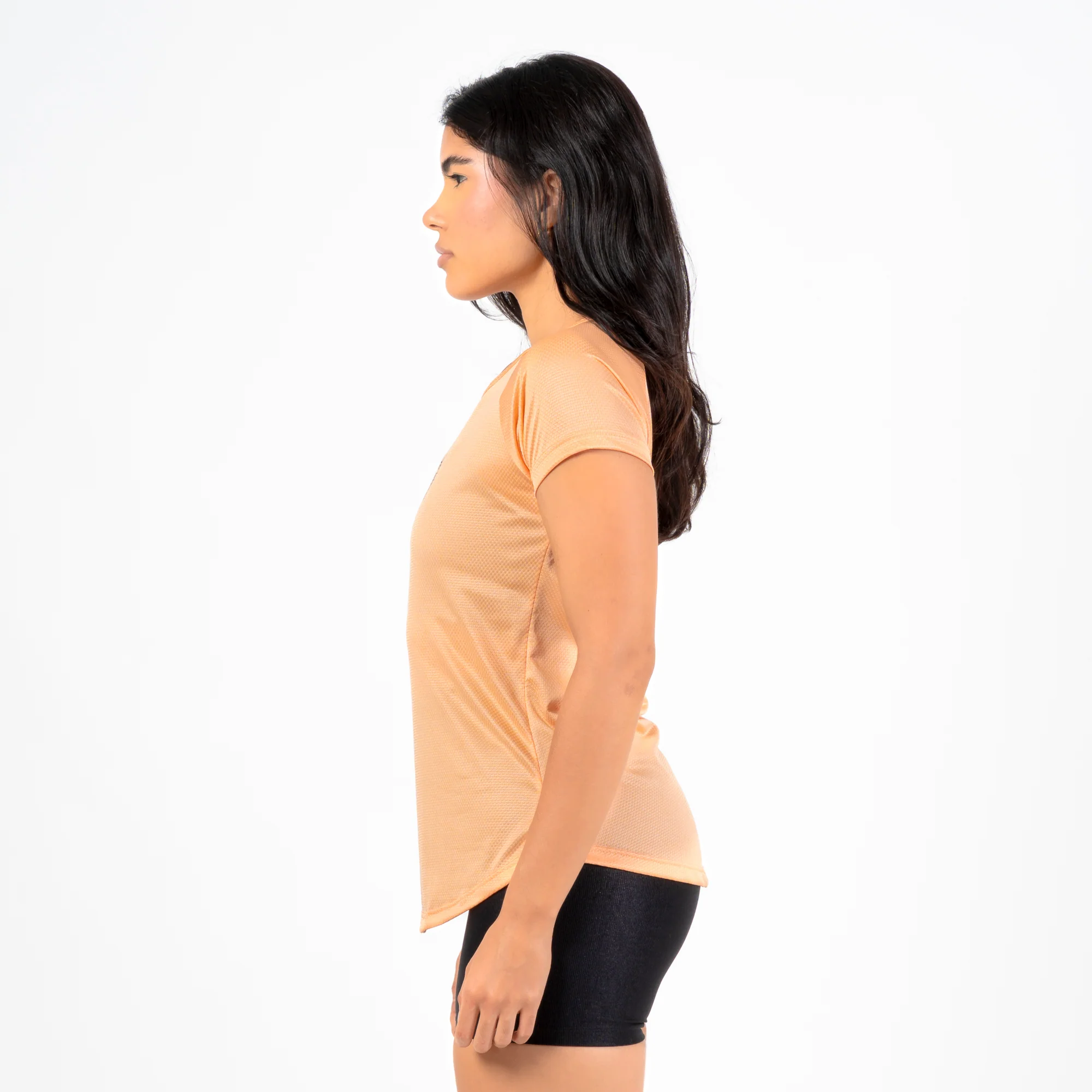 Camiseta Feminina Dry Fit Lobo Geométrico Coral Suave - Image 4