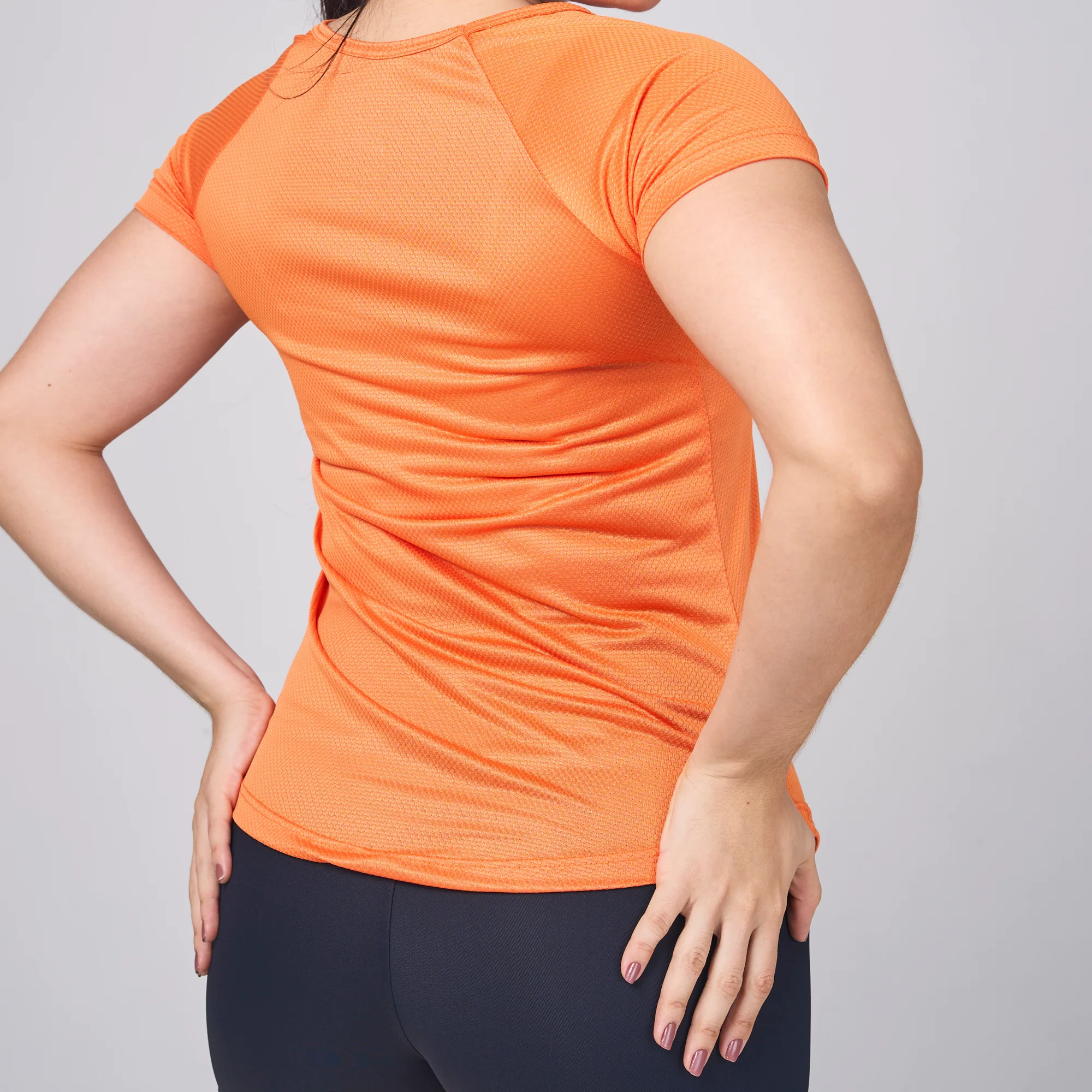 Camiseta Feminina Dry Fit Lobo Geometrico Laranja - Image 12