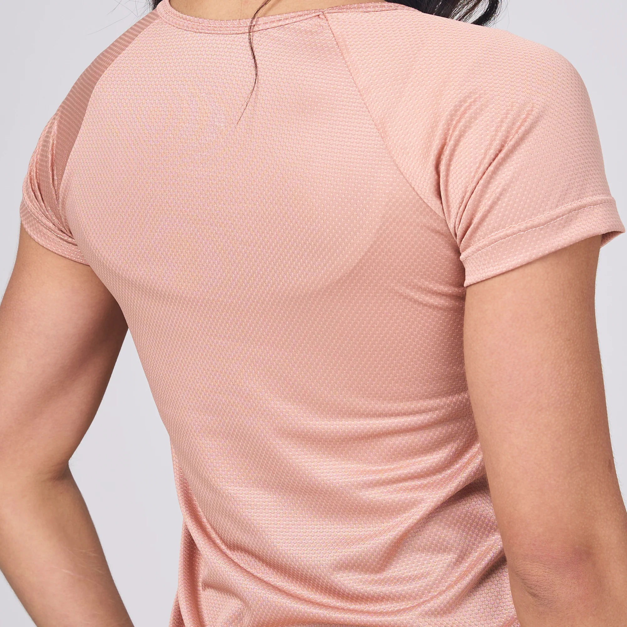 Camiseta Feminina Dry Fit Lobo Geométrico Marrom Cappuccino - Image 9