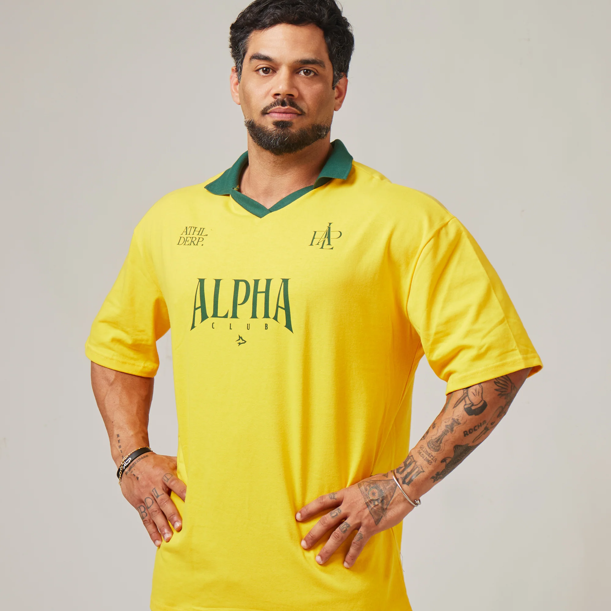 Camiseta Oversized Alpha Club Amarelo Clássico - Image 11