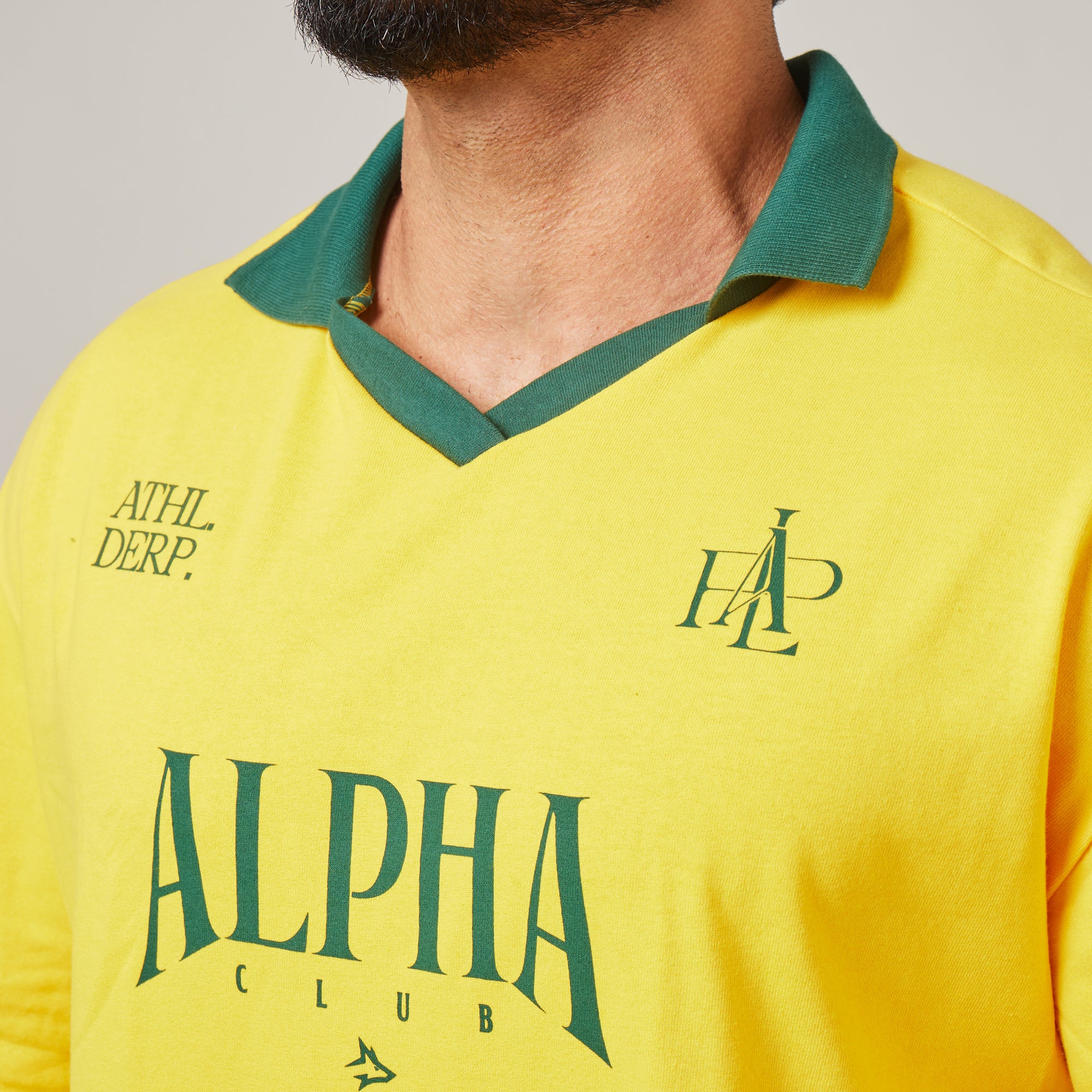 Camiseta Oversized Alpha Club Amarelo Clássico - Image 2