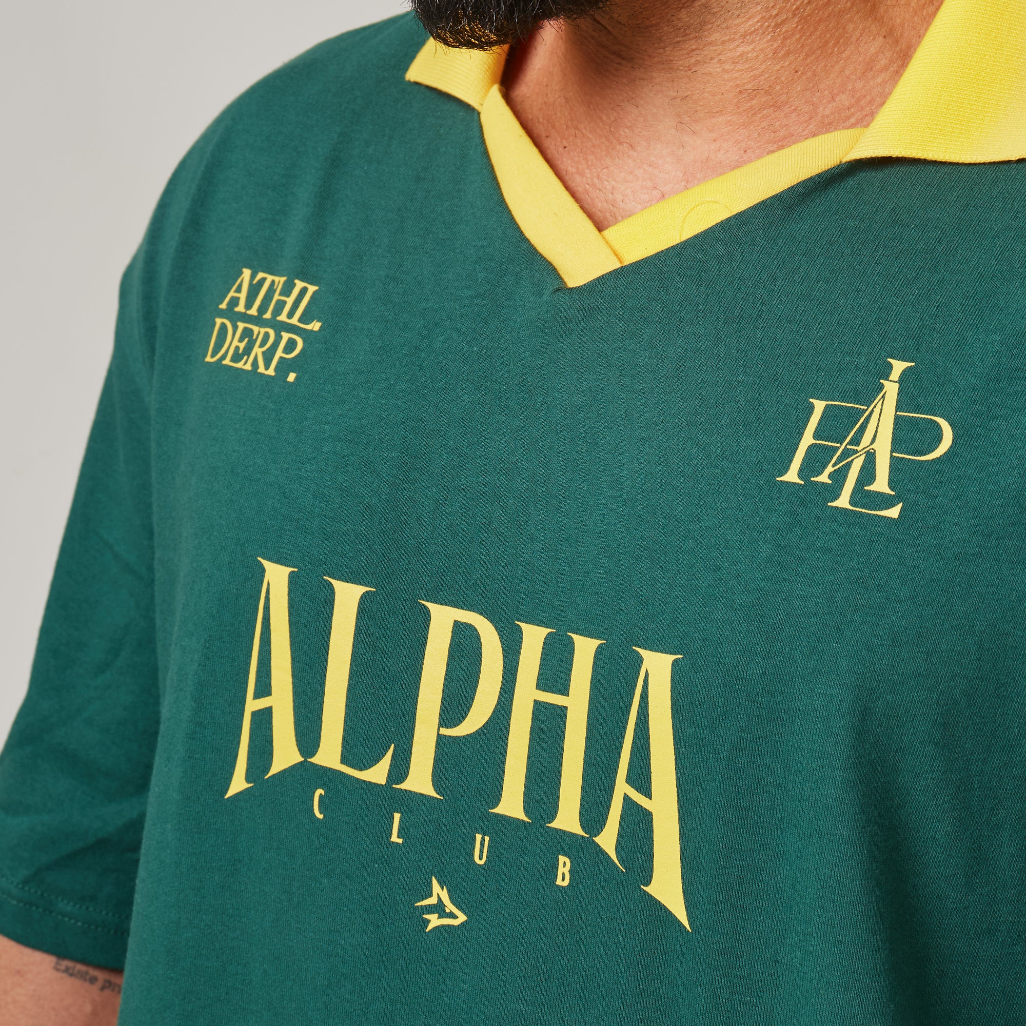 Camiseta Oversized Alpha Club Verde Bandeira - Image 2