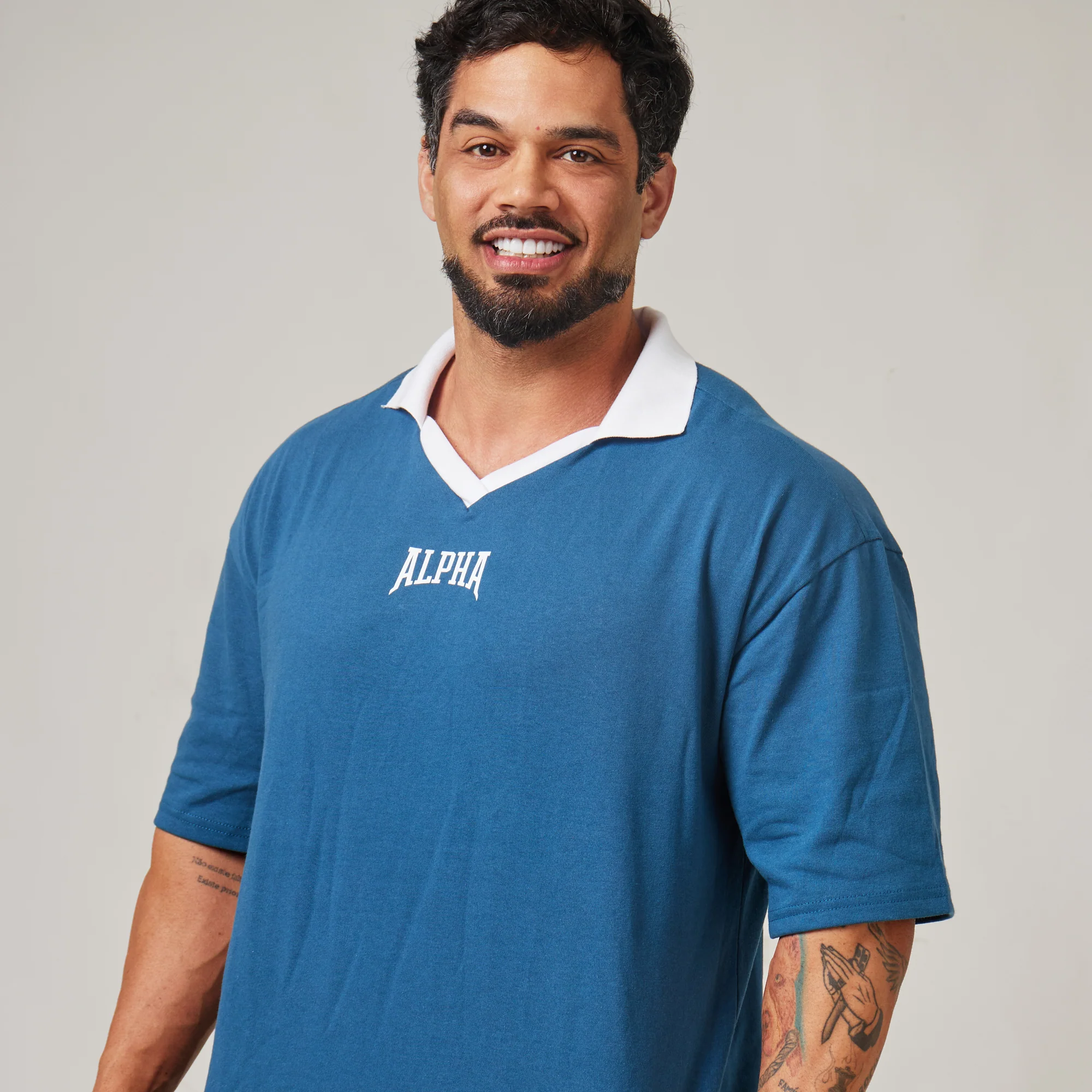 Camiseta Oversized Retrô Legacy Azul Vintage - Image 5