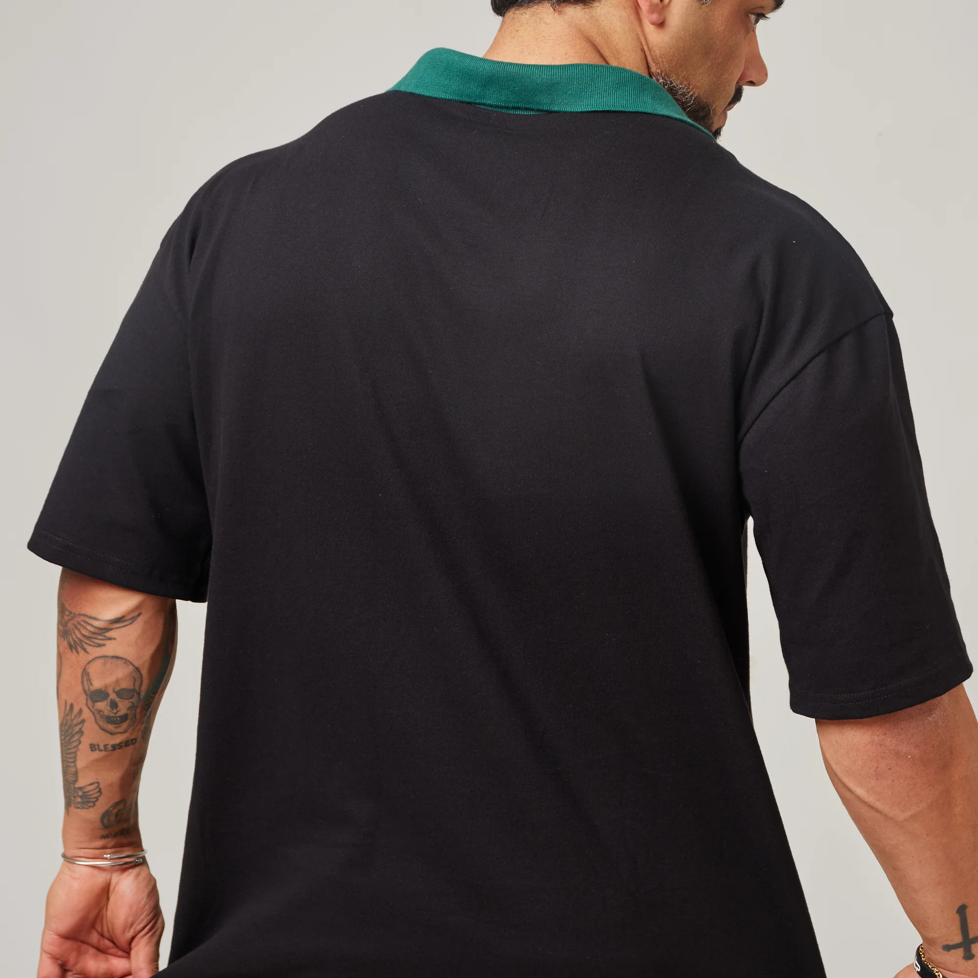 Camiseta Oversized Retrô Legacy Preto - Image 6