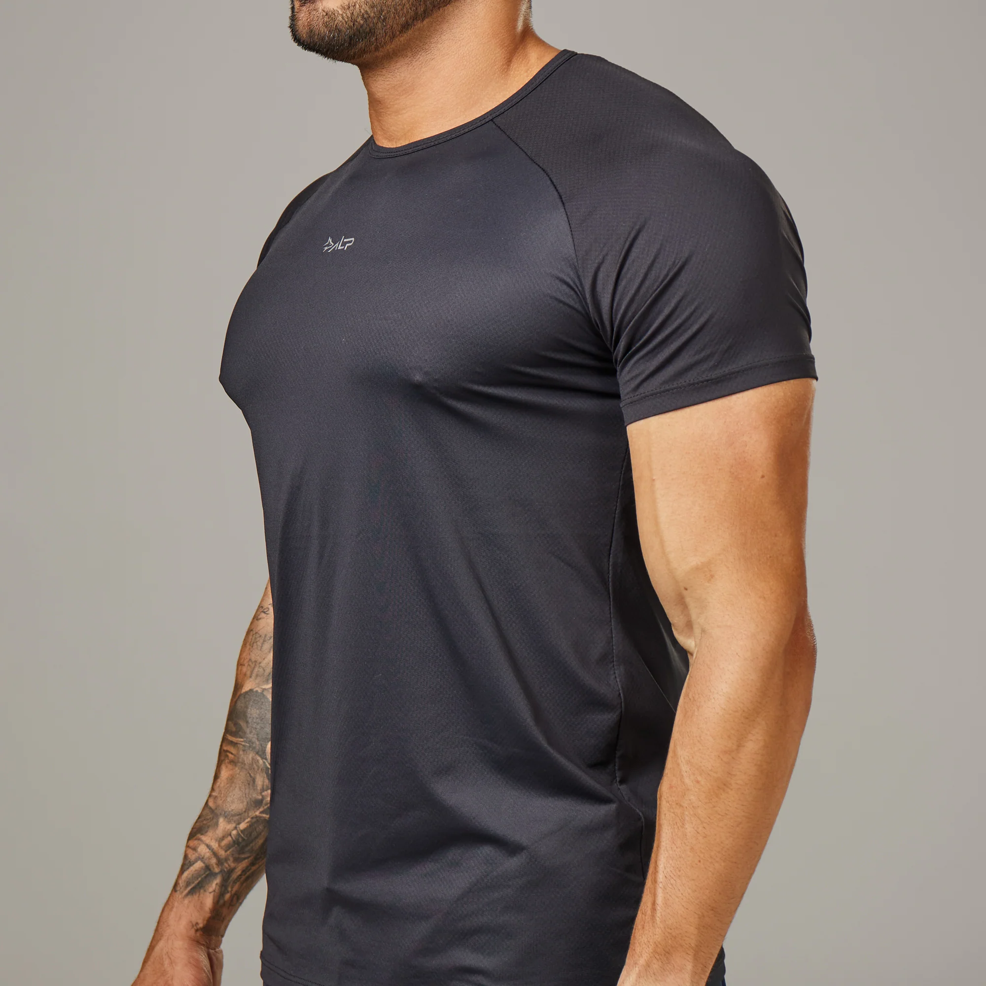Camiseta Poliamida New Tenacity Preto - Image 9