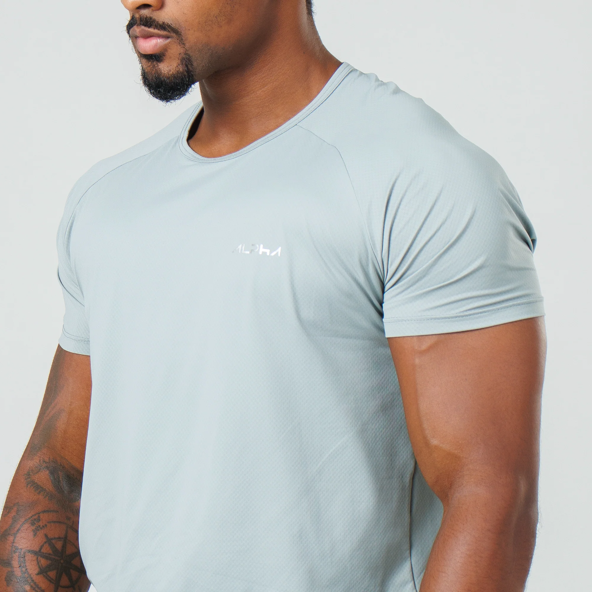 Camiseta Poliamida Thermo Fluid Cinza Gelo - Image 11
