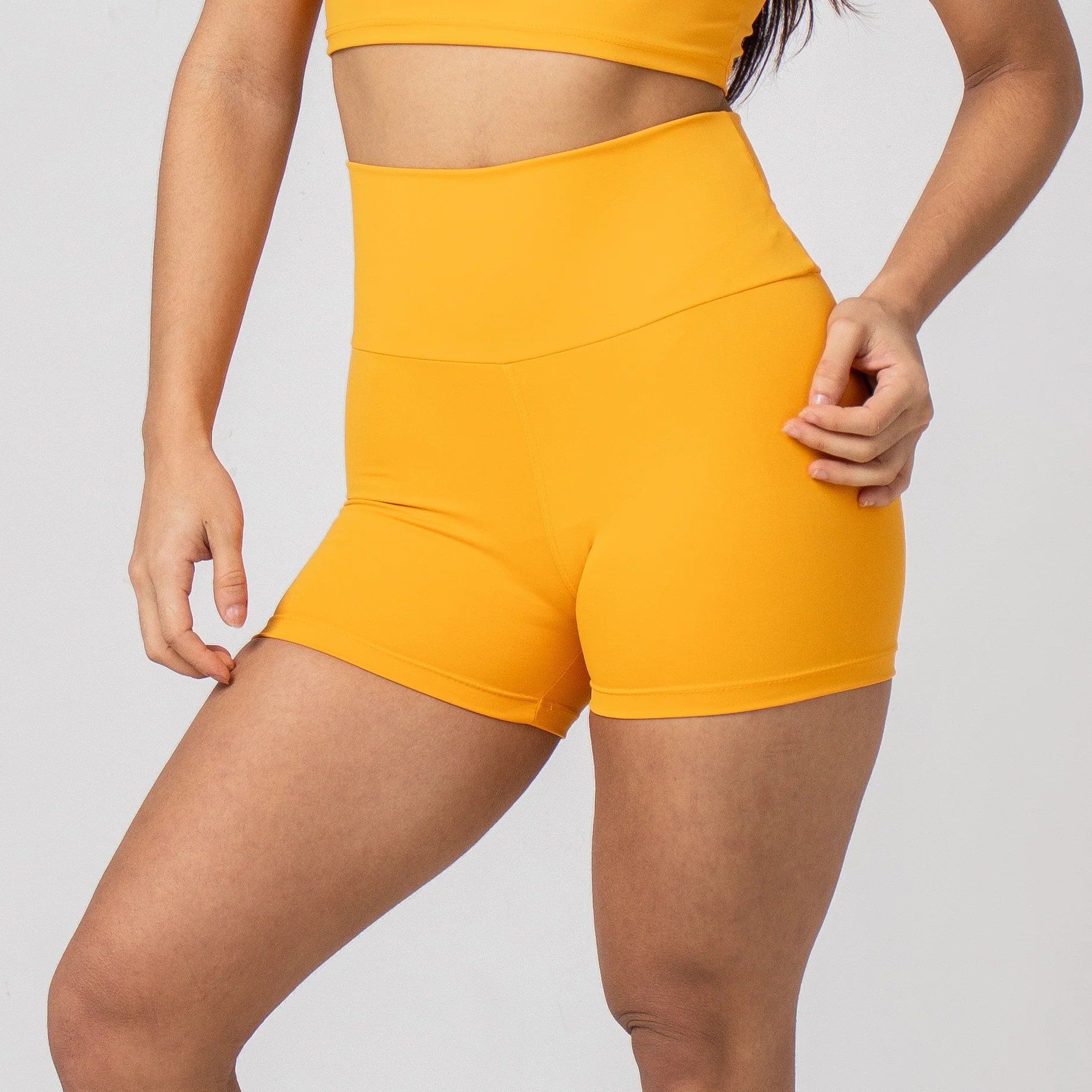 Short Basic New Horizon Amarelo Canário - Image 3