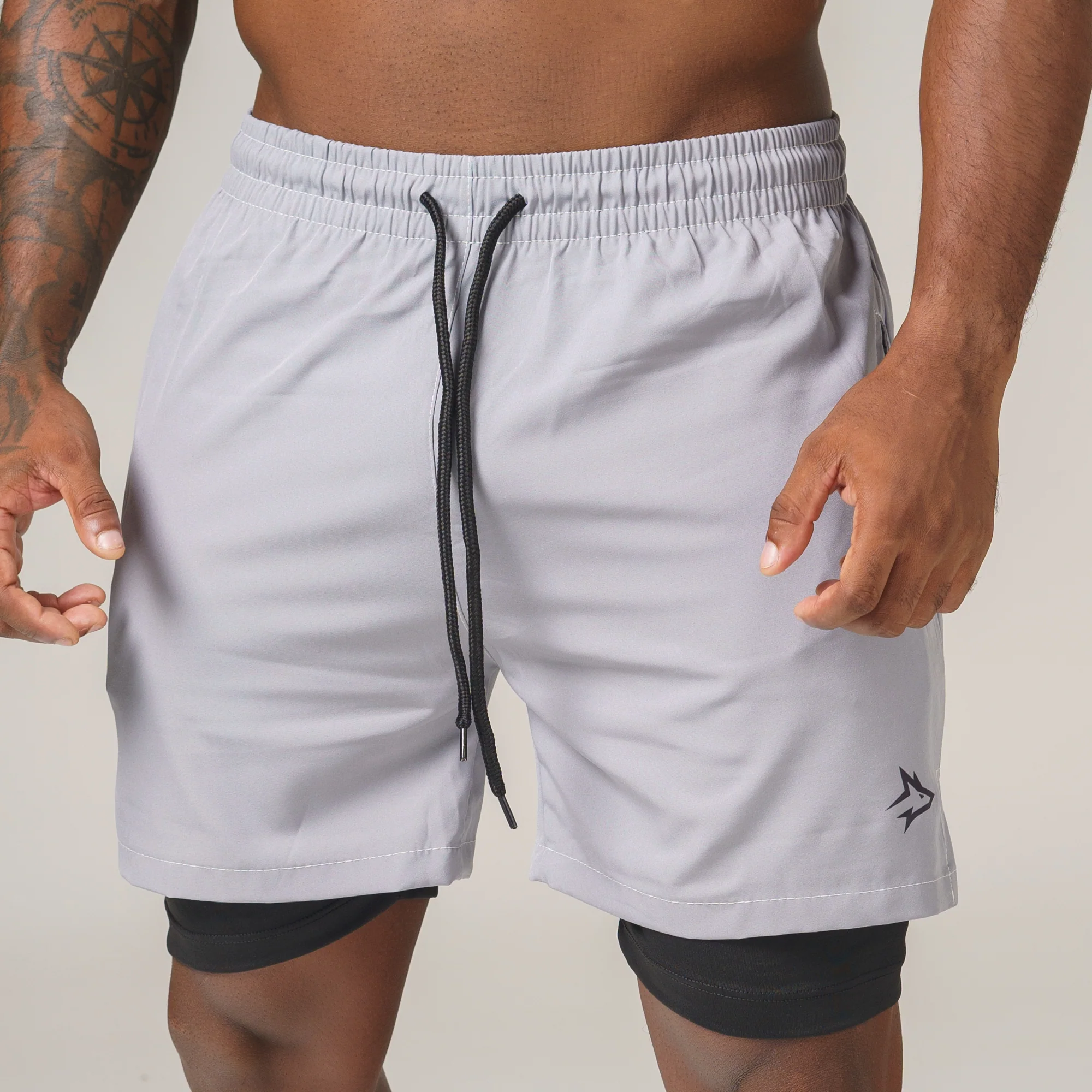 Short de Compressão Dry Fit Cinza Bolso Zíper - Lupus - Image 5