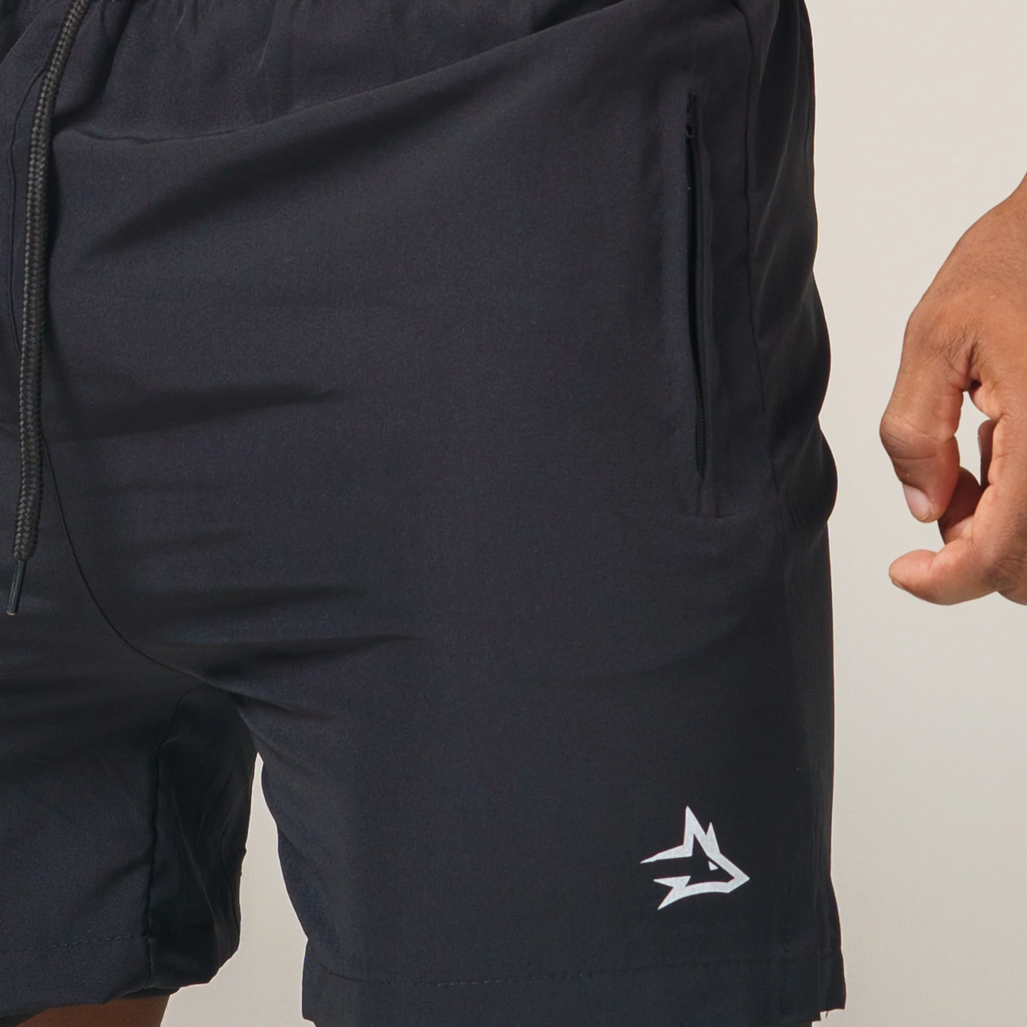 Short de Compressão Dry Fit Preto Bolso Ziper - Lupus - Image 3